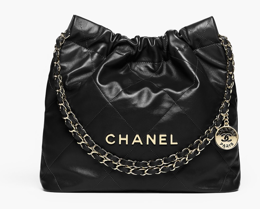 Chanel 22 Small Handbag Black Shiny Calfskin GHW - view 1