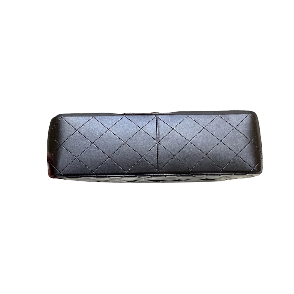 Chanel Vintage Jumbo Double Flap Shoulder Bag Black Quilted Lambskin Leather GHW - view 4