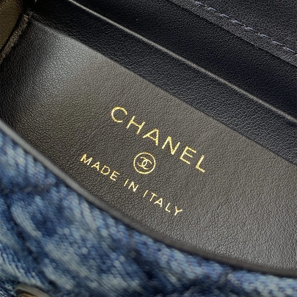 Chanel Washed Denim Blue Coco Handle Clutch Flap Bag with Chain GHW - view 6