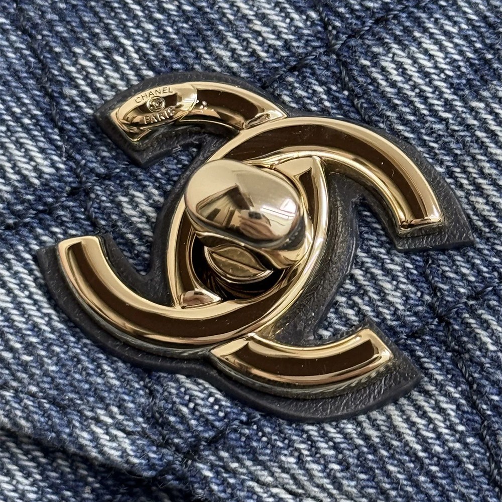 Chanel Washed Denim Calfskin Quilted Coco Handle Clutch Flap Bag With Chain Blue GHW - view 3