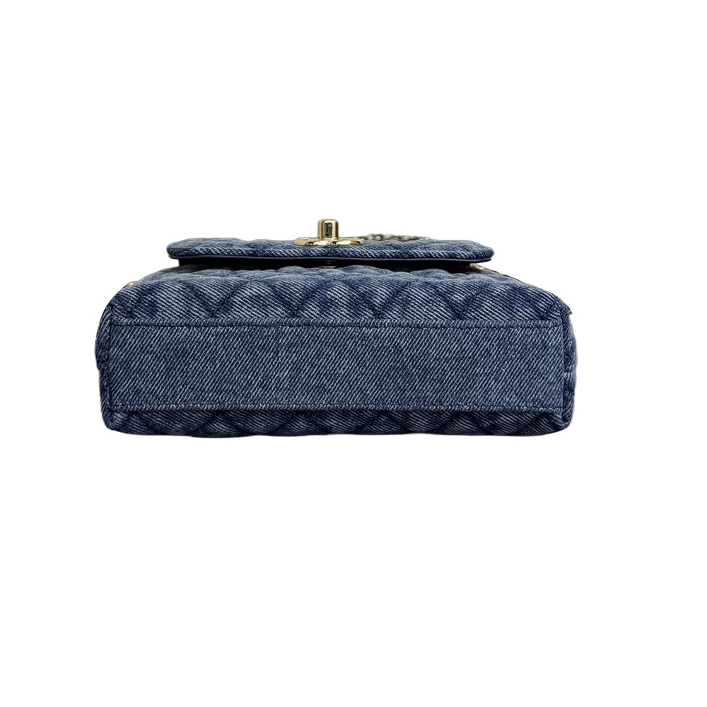 Chanel Washed Denim Calfskin Quilted Coco Handle Clutch Flap Bag With Chain Blue GHW - view 4